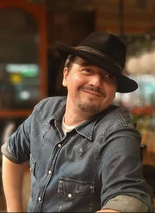 Максим Василенко, «Его величество Совиньон Блан» на Бауманской