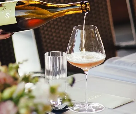 Дегустация вин UPPA Winery на 1-й Брестской в Москве Дегустация вин UPPA Winery на 1-й Брестской в Москве