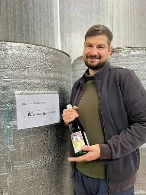 Премьера вин от резидентов центра виноделия «Новозаведённое» Премьера вин от резидентов центра виноделия «Новозаведённое»
