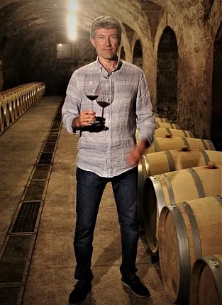 YAIYLA URBAN WINERY: терруарные вина Крыма на Бауманской