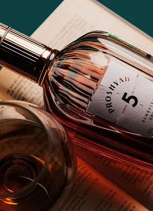 В поисках ковчега: армянские коньяки «Прошянского завода» на 1-й Брестской