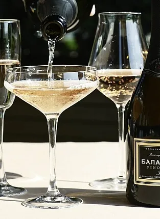 Расцветай! Создаем игристое настроение на Люсиновской